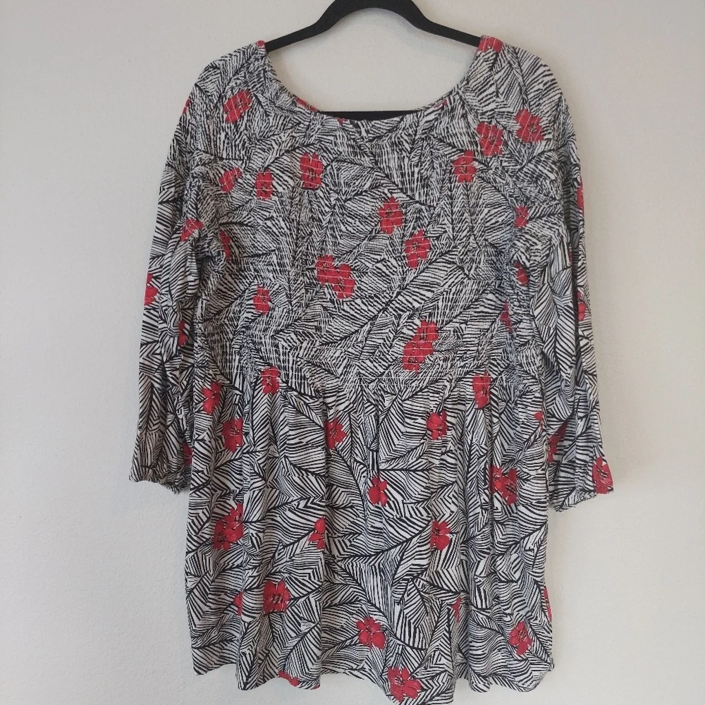 J.Jill Smocked Black White Red Floral Peasant‎ Top Size Large Tall